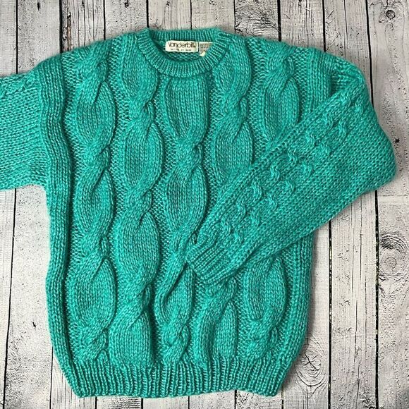 VINTAGE Vanderbilt Hand Knitted Sweater - Picture 1 of 3